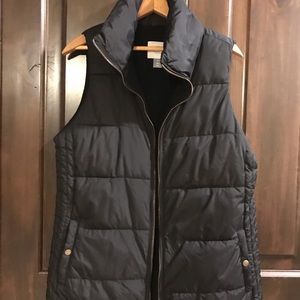 Old Navy Black Puffer Vest